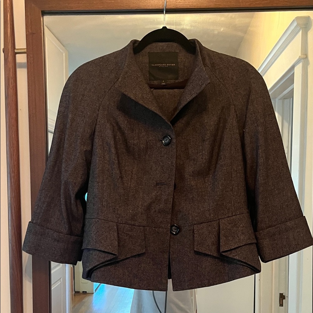 Classiques Entier/ Banana Republic Dark Brown Blazer with skirt, Unique details